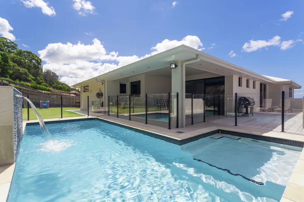 Sunshine Coast pool cleaning technician